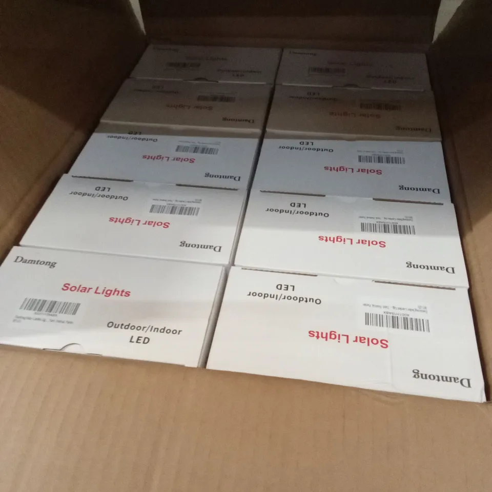 BOX OF APPROX 30 DAMTONG OUTDOOR/INDOOR LED SOLAR STRING LIGHTS 