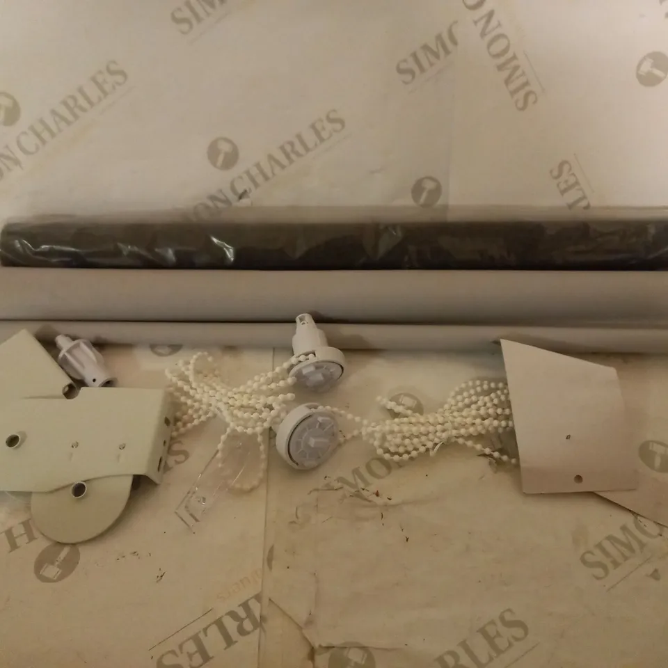 DOUBLE ROLLER BLIND 60x165cm RRP £38