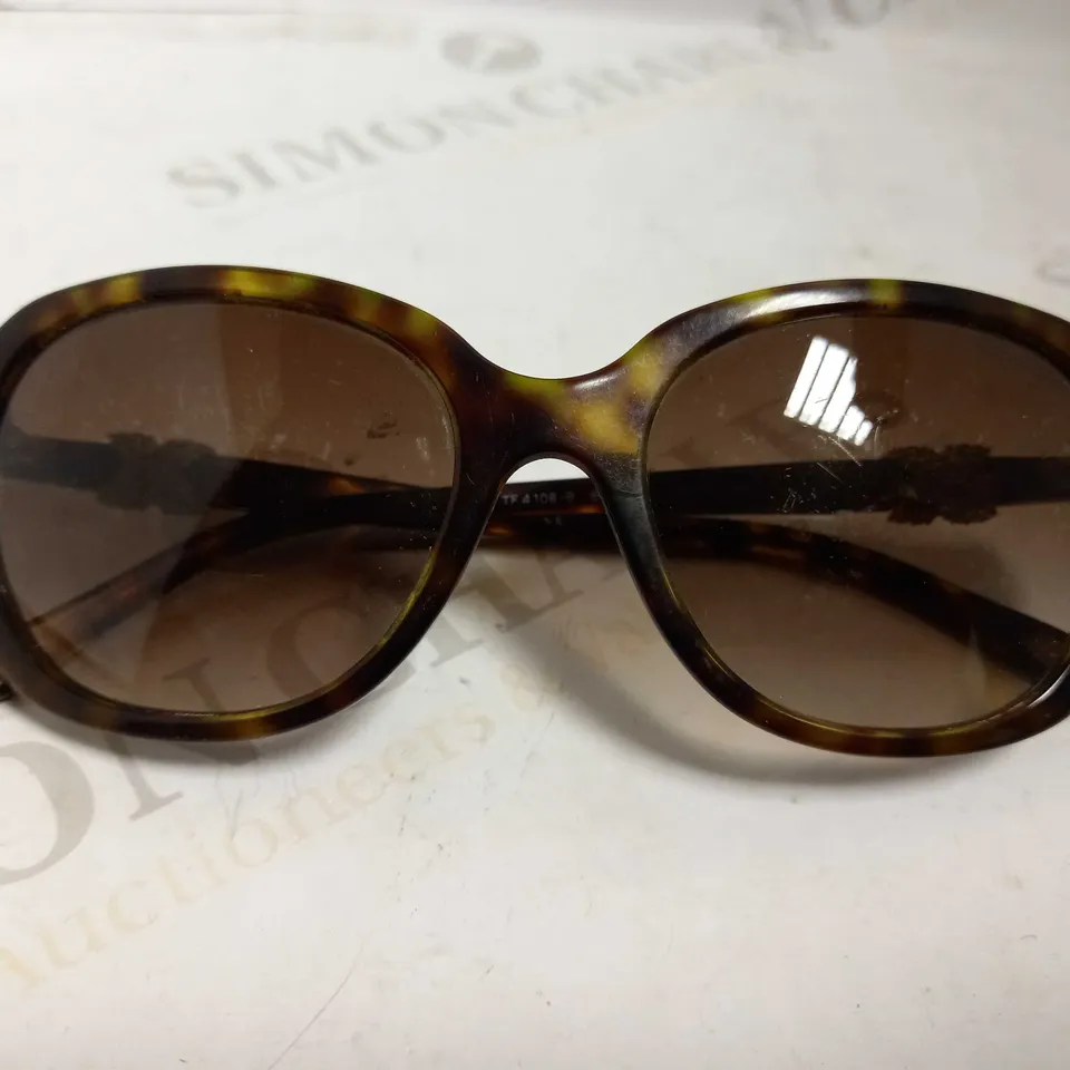TIFFANY & CO STYLE SUNGLASSES