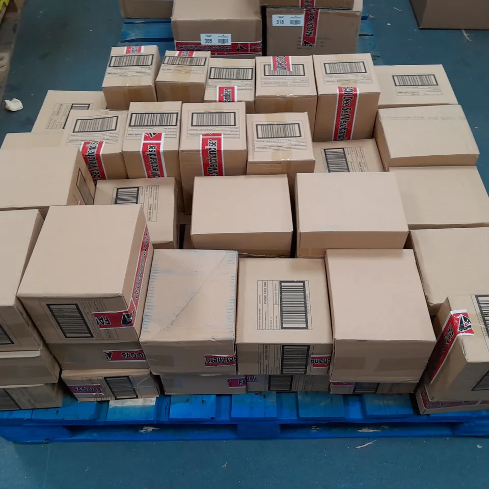 PALLET CONTAINING A LARGE QUANTITY OF ASSORTED MOBILE PHONE ACCESSORIES TO INCLUDE CHARGER CABLES, PHONE CASES AND PHONE CHARMS
