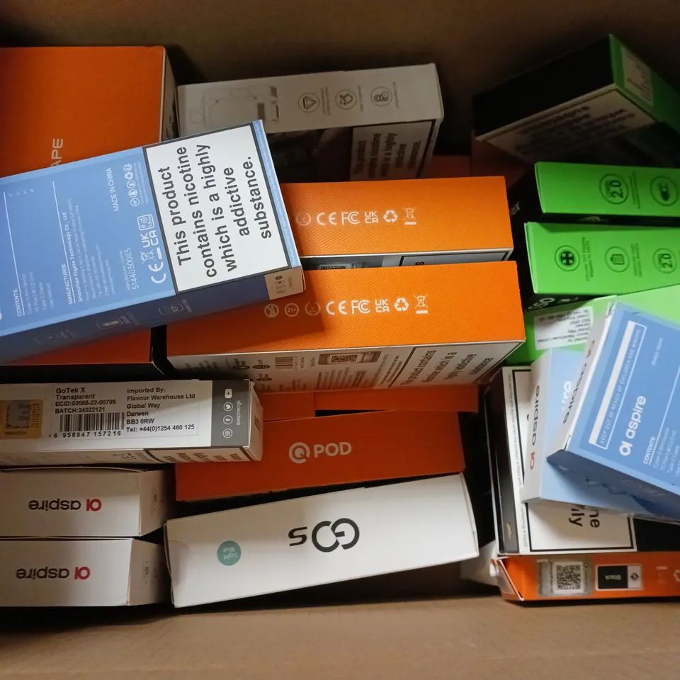 BOX OF APPROXIMATELY 22 ASSORTED E-CIGARETTES TO INCLUDE - VAPORESSO , VOOPOO, GEEK VAPES ETC 