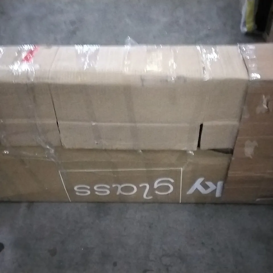 BOXED KLINGBEIL WADE LOGAN 132CM W ELECTRIC FIRE (1 BOX)