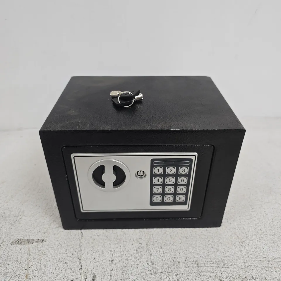 BLACK DESKTOP SAFE WITH DIGITAL KEYPAD LOCK