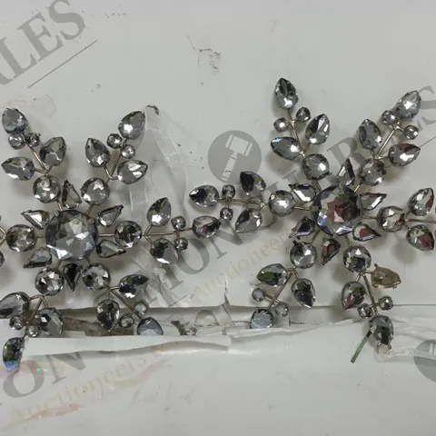 SNOWFLAKE TREE DECORATIONS SET