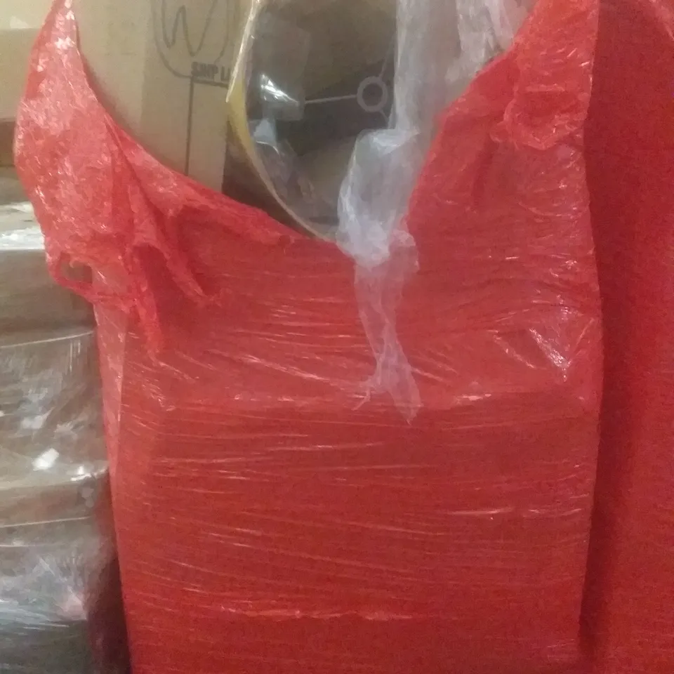 PALLET OF ASSORTED ITEMS INCLUDING OFFICE CHAIR, TV CART, TOILET SEAT, EGG HOLDER