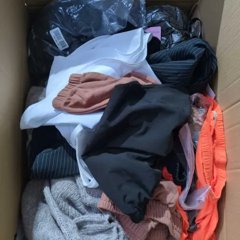LARGE BOX OF APPROXIMATELY 25 ASSORTED CLOTHING ITEMS IN VARIOUS COLOURS, STYLES AND SIZES - COLLECTION ONLY