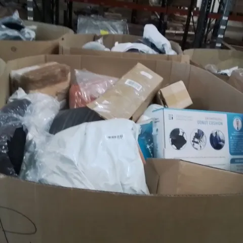 PALLET TO CONTAIN A LARGE QUANTITY OF PILLOWS