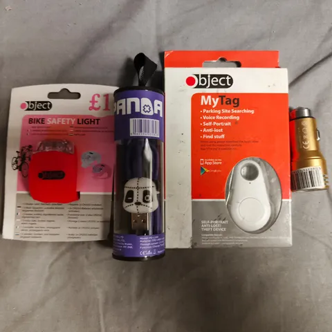 BOX OF APPROXIMATELY 15 ASSORTED HOUSEHOLD ITEMS TO INCLUDE BIKE SAFETY LIGHT, USB CABLE, ETC