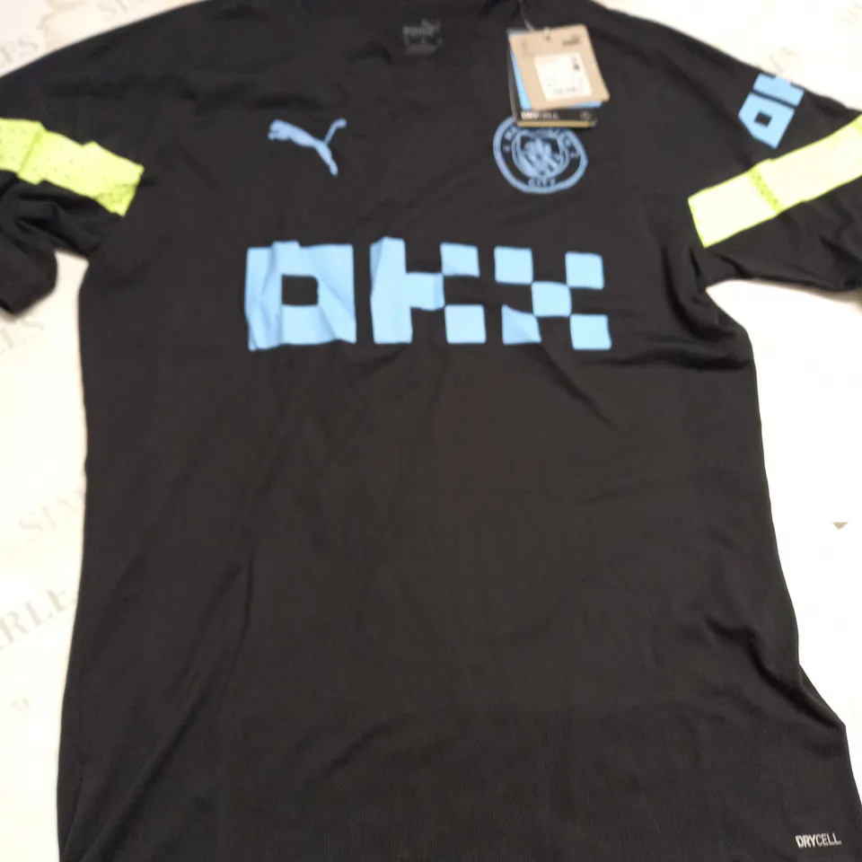 MANCHESTER CITY FC TRAINING SHIRT SIZE M