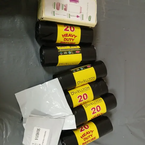 ASSORTED ITEM BOX INCLUDES BING BAGS, SHOE SOLE ACCESORIES AND BIRDFOOD ECT, APPROXIMATLEY 10 ITEMS
