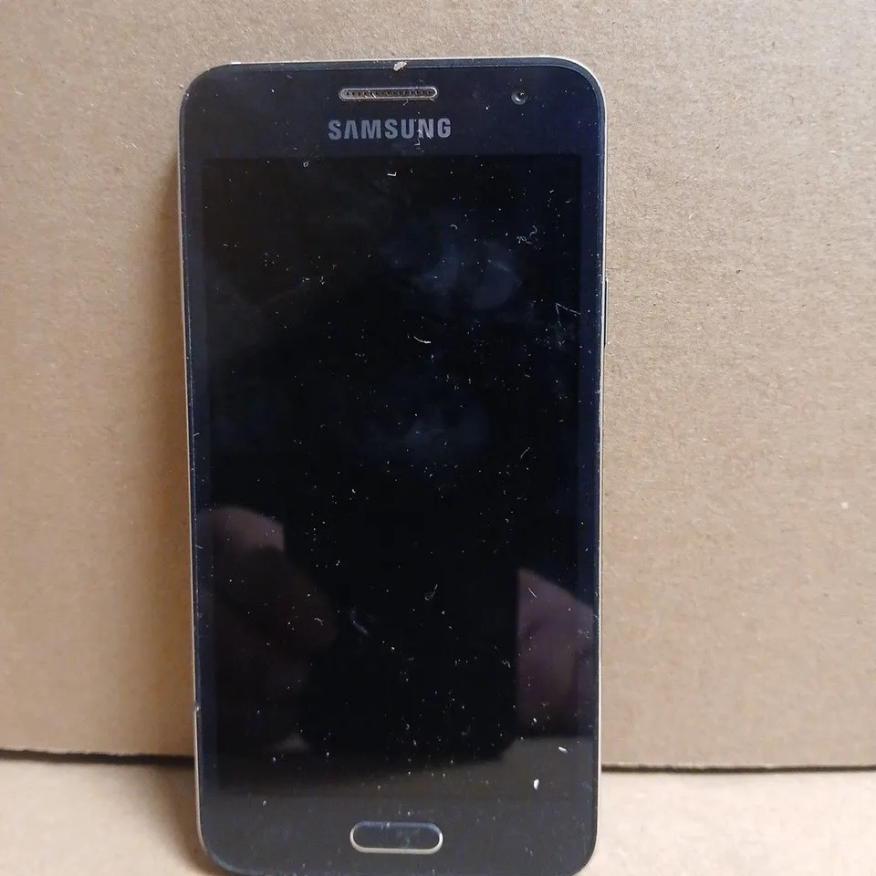 SAMSUNG GALAXY SMARTPHONE – BLACK - SM-A300FU