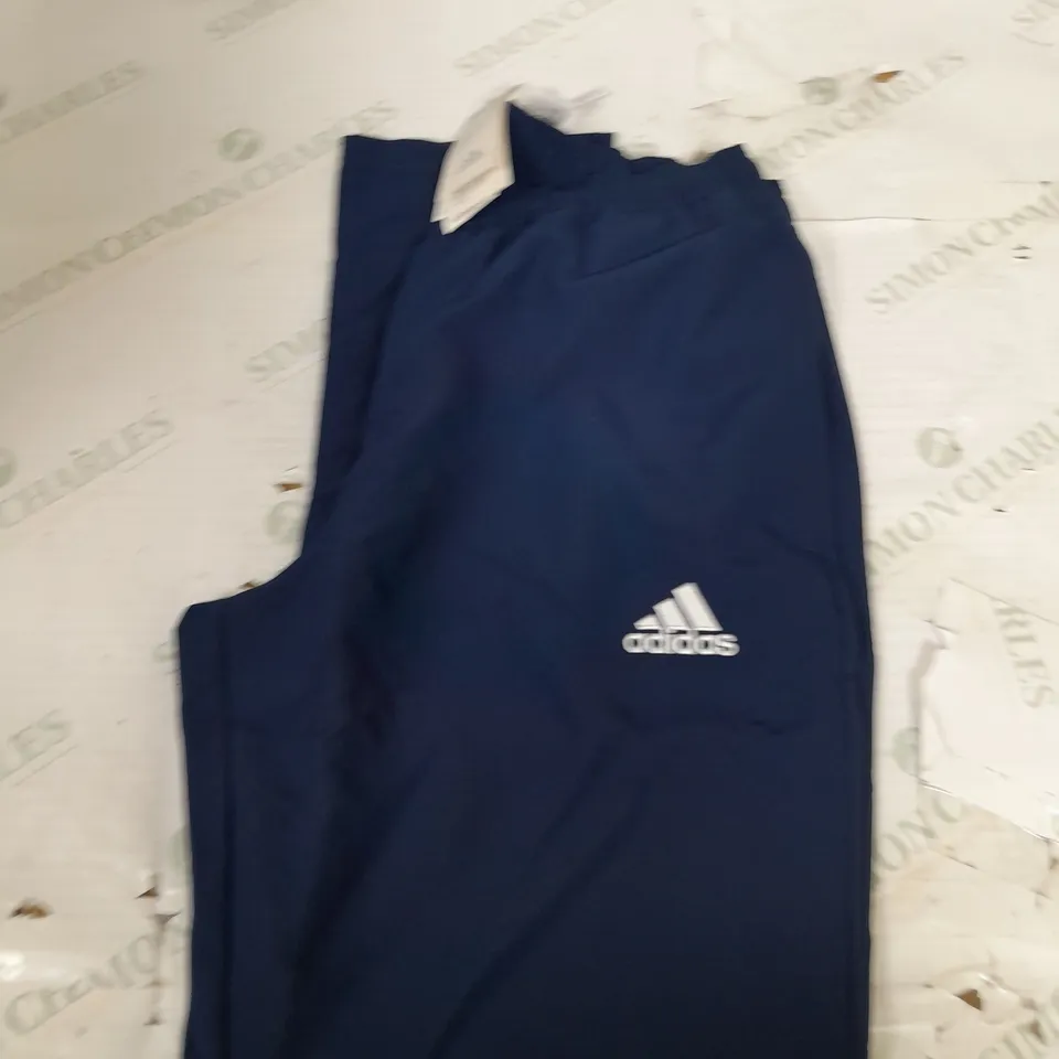 ADIDAS TRACKSUIT BOTTOMS SIZE M