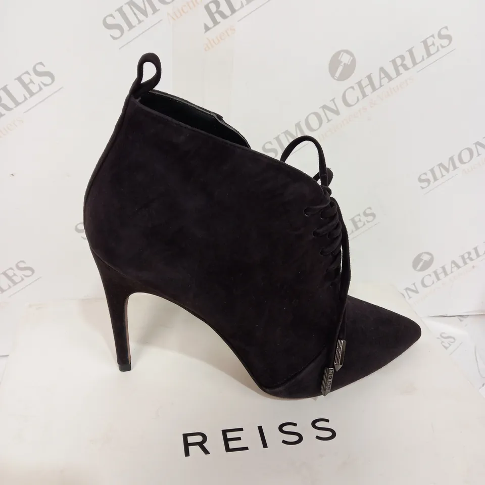 BOXED REISS SUEDE CHOCOLATE BOOT HEELS - SIZE 6