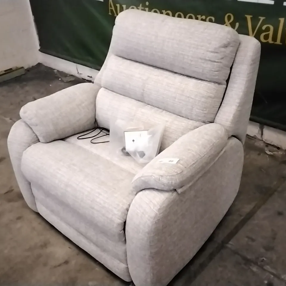 QUALITY BRITISH DESIGNED & MANUFACTURED G PLAN GREENWICH POWER RECLINER SNUGGLER LOOM SHALE FABRIC