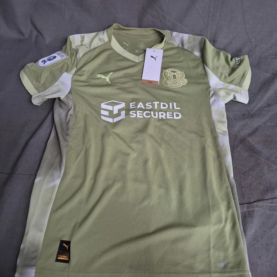 LEYTON ORIENT FC AWAY SHIRT KIDS 13-14YR CALMING GREEN – PUMA (#2 -JAMES)