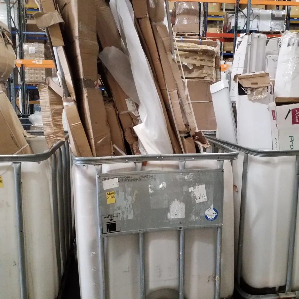 PALLET CONTAINING ASSORTED SHOWER ENCLOSURES 