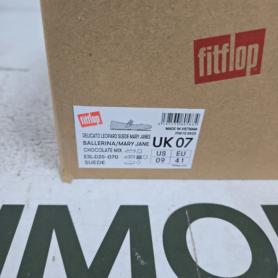 FITFLOP DELICATO LEOPARD SUEDE MARY JANE SHOES – UK 7