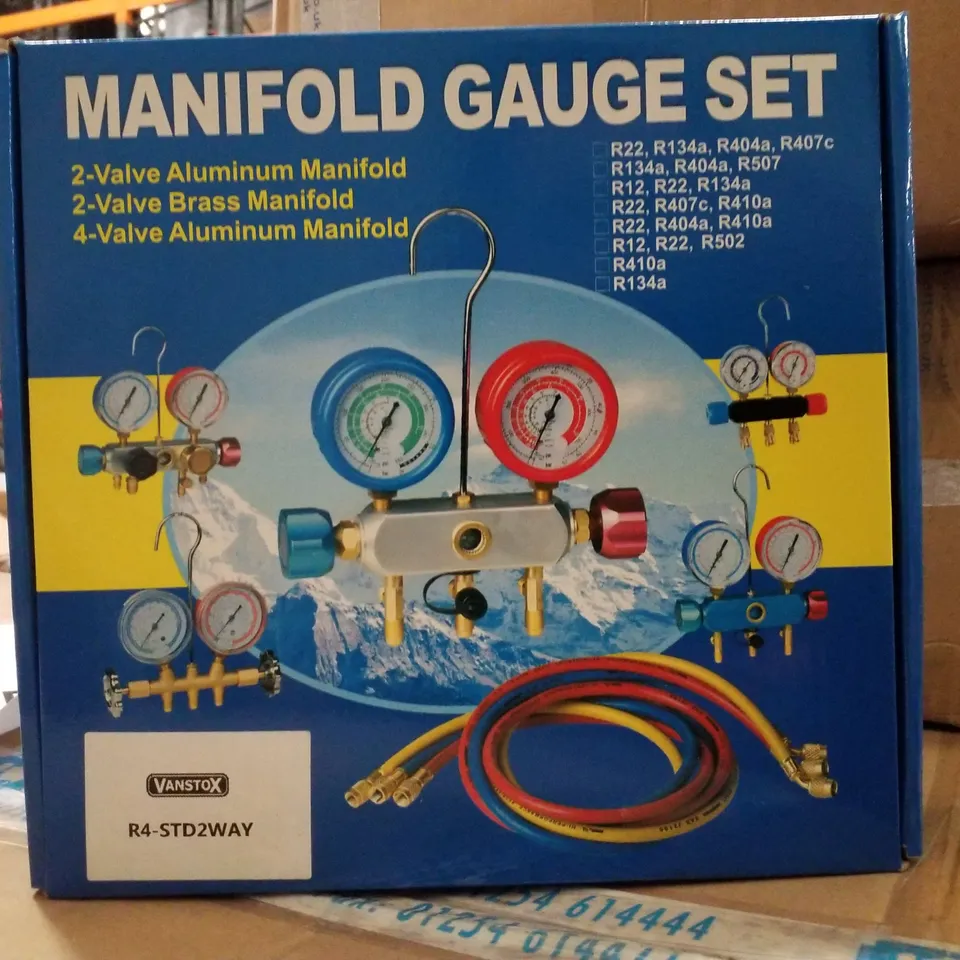 BOX CONTAINING APPROXIMATELY 9 VANSTOX 2 WAY MANIFOLD GAUGE WITH HOSE SETS