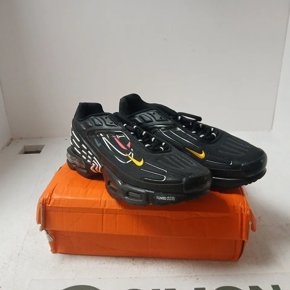 NIKE TUNED AIR AIR MAX PLUS UK 9