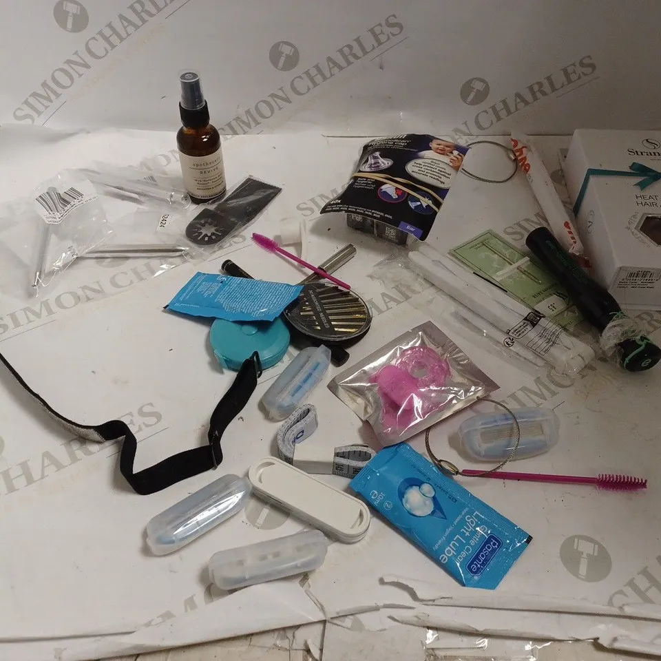 LOT OF APPROX 20 ASSORTED HEALTH AND BEAUTLY- HAIR ACCESSSORY, MAX DONA EYE BROW PENCIL, M&S DAILY REPLENISHING SERUM