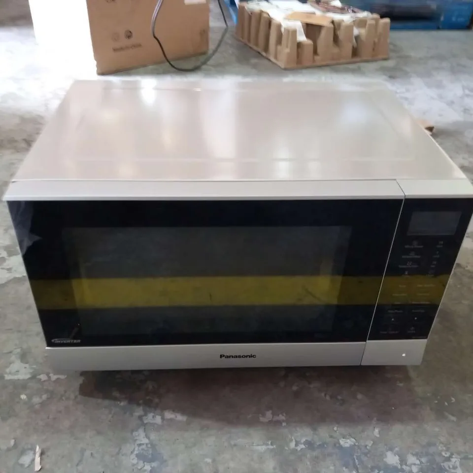 PANASONIC SF464MBPQ FLATBED SOLO MICROWAVE 