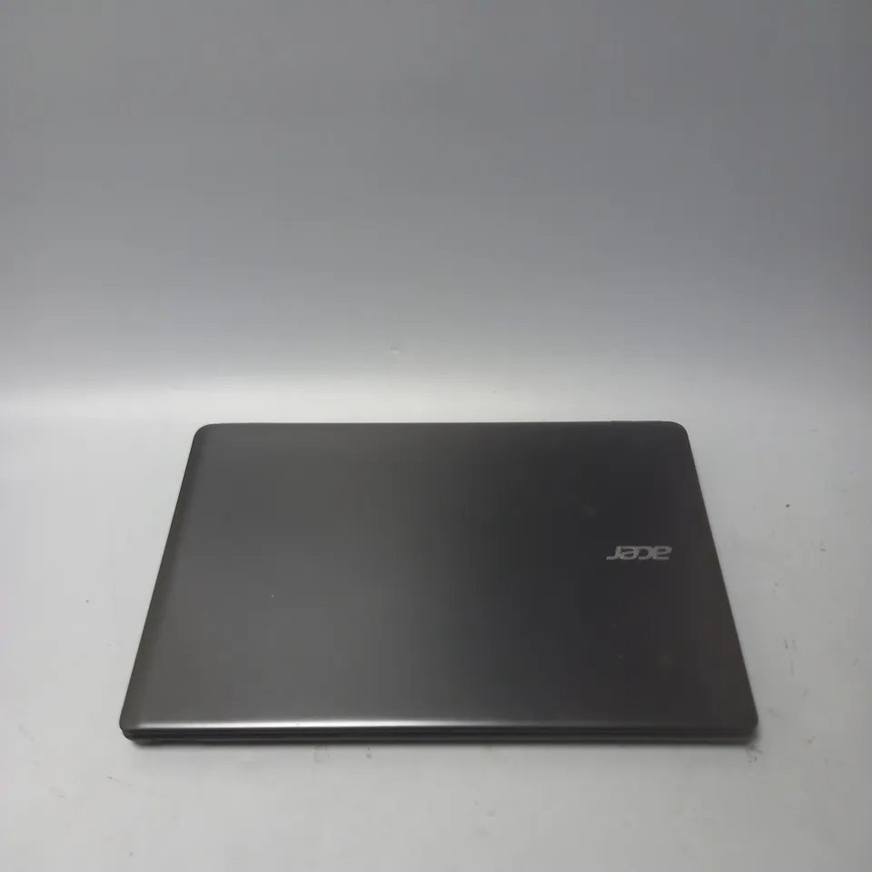 UNBOXED ACER INTEL CORE TRAVELMATE P255 SERIES - MODEL V5WC2 