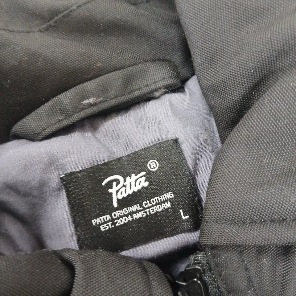 PATTA ORIGINAL CLOTHING BOMBER JACKET – BLACK – UK SIZE L
