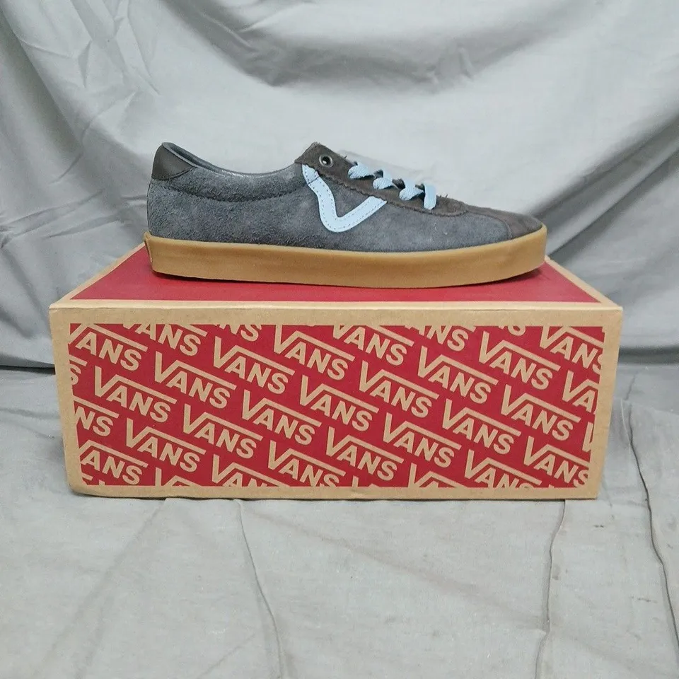 BOXED PAIR OF VANS TRAINERS – GREY SUEDE WITH LIGHT BLUE LACES - SIZE 5