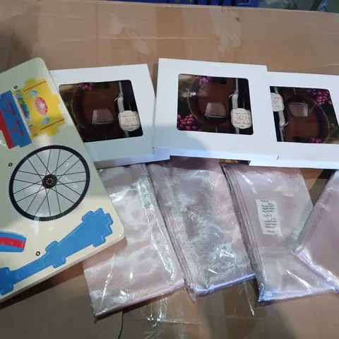 PALLET OF ASSORTED PRODUCTS INCLUDING 3D PAPER PUZZELS , DECORATIVE TILE PICTURES AND TASSLED SCARF