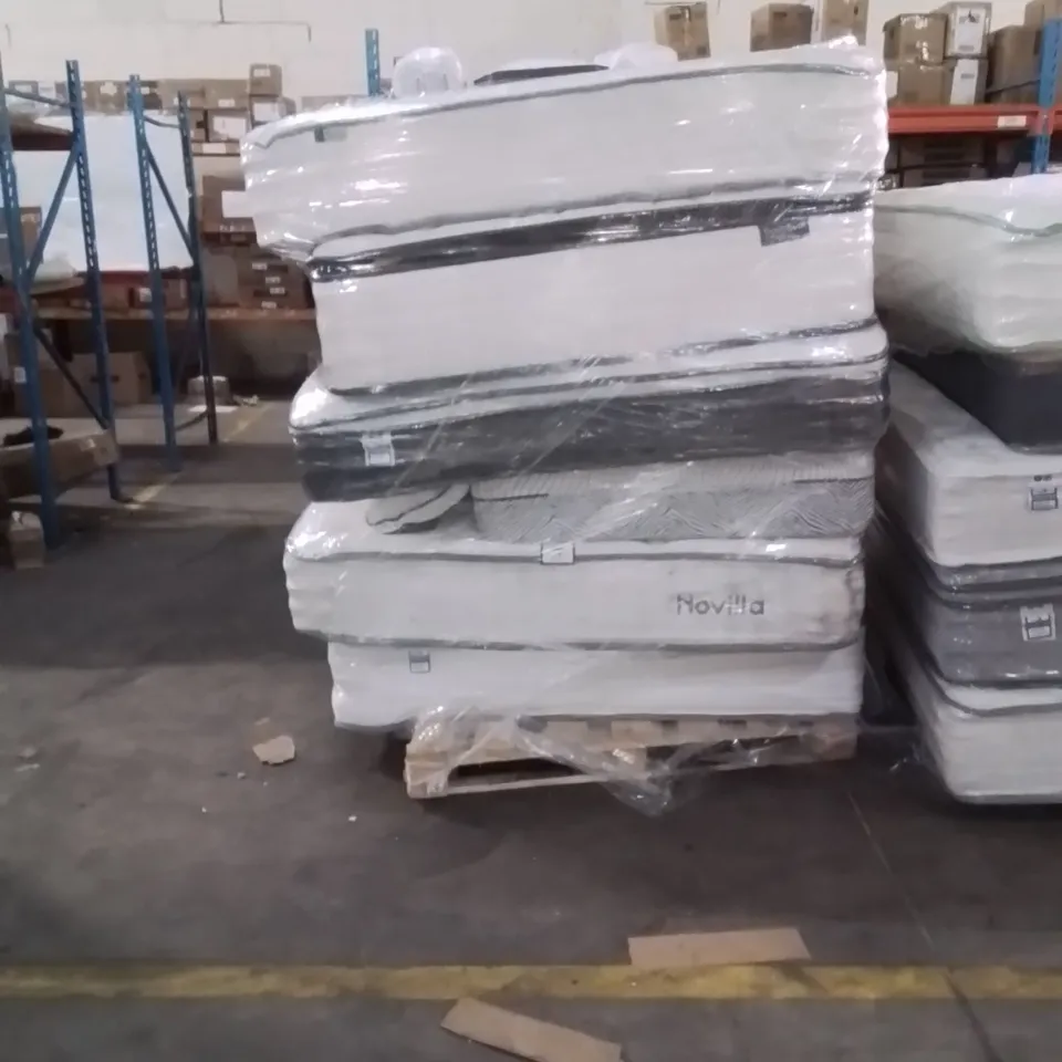 PALLET CONTAINING MULTIPLE SHOWROOM MATTRESSES