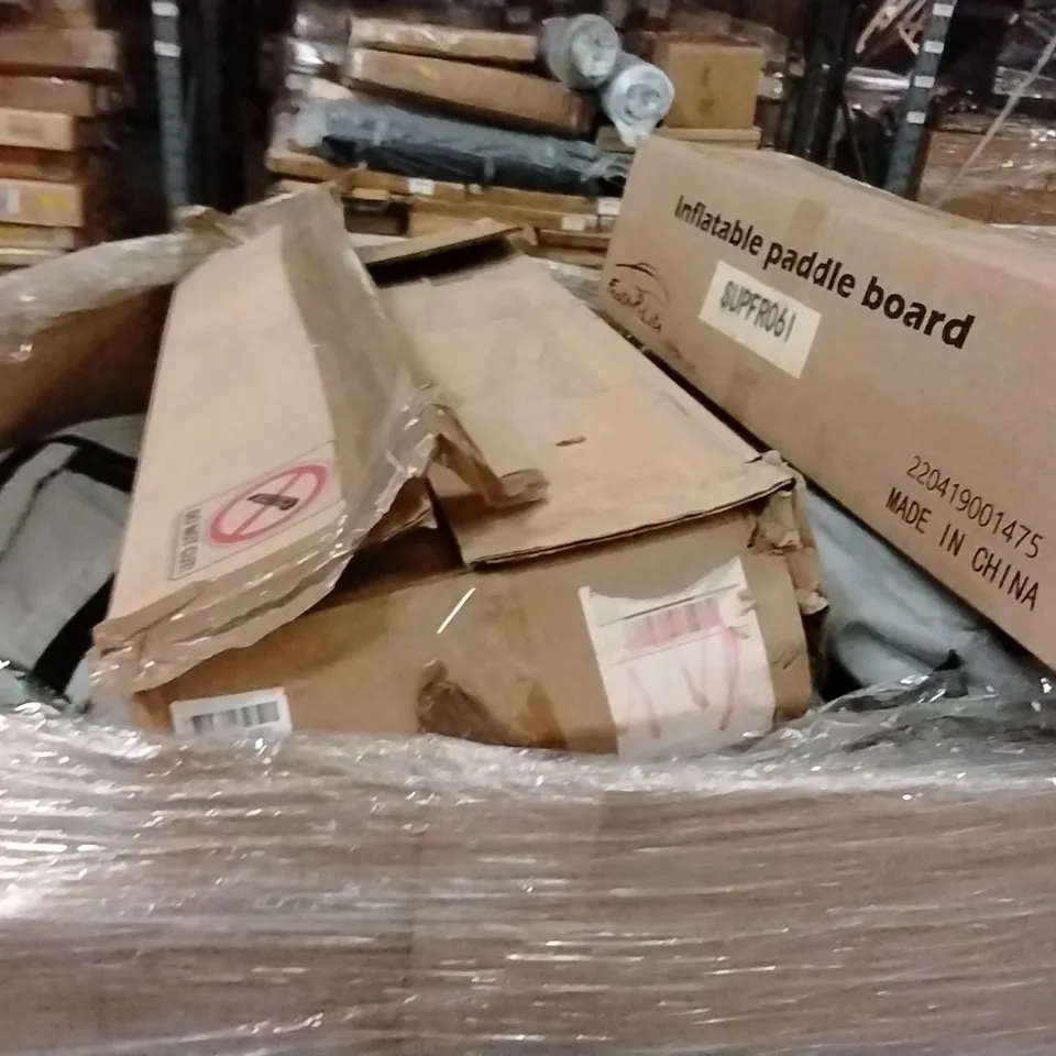 PALLET CONTAINING A LARGE QUANTITY OF INFLATABLE PADDLE BOARDS SOME ACCESSORIES MAY BE MISSING