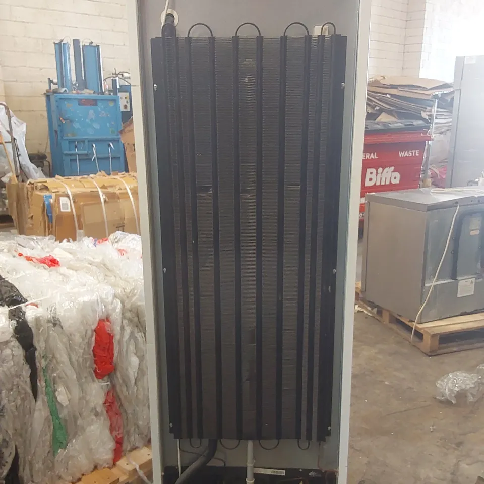 GRAM K 410 LG C 6W COMMERCIAL UPRIGHT REFRIGERATOR