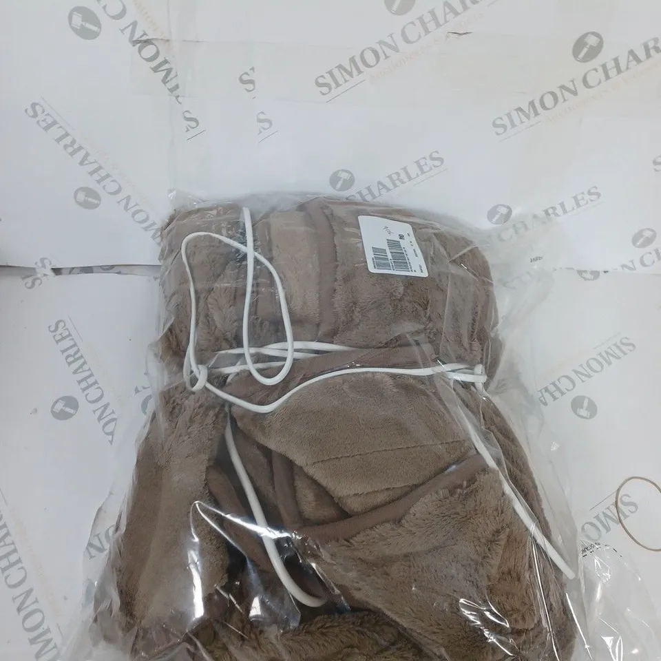 BOXED COZEE HOME VELVETSOFT HEATED THROW IN DARK TAUPE