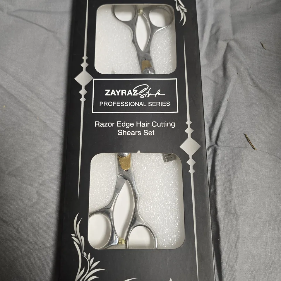APPROXIMATELY 9 ZAYRA STYLE RAZOR EDGE HAIR CUTTING SHEARS SET – PROFESSIONAL SERIES (SET OF 2)