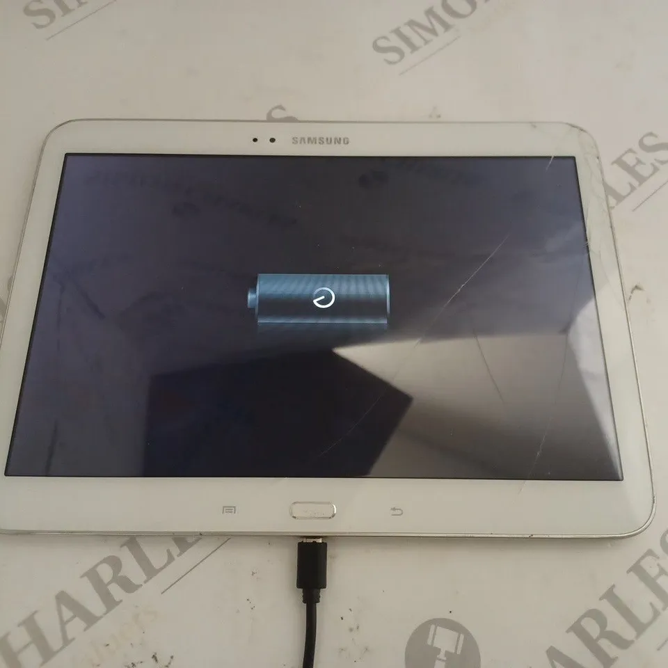 SAMSUNG GT-P5210 TABLET