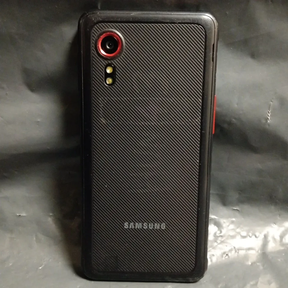 SAMSUNG GALAXY XCOVER 5 MOBILE PHONE SM-G525F/DS
