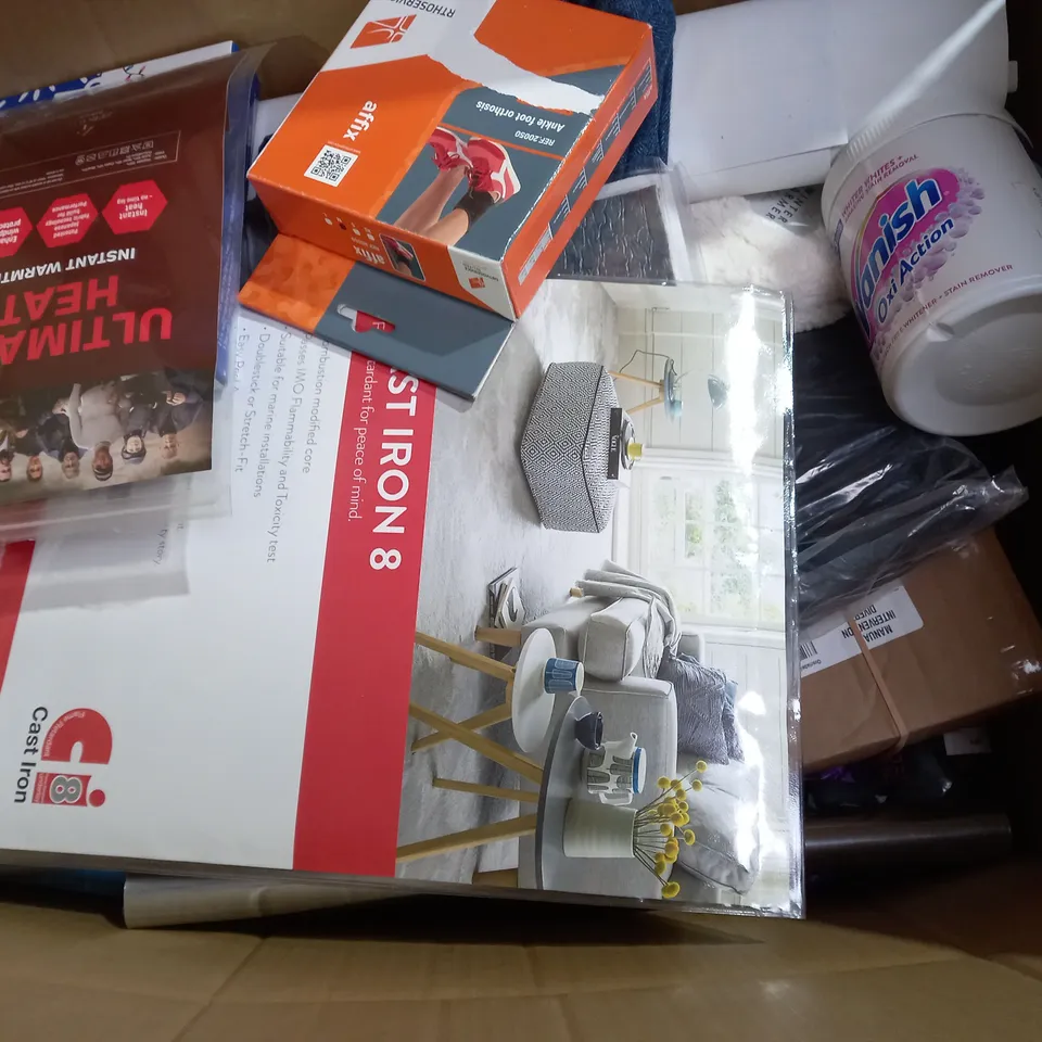 BOX OF APPROXIMATELY 6 ASSORTED ITEMS TO INCLUDE - LED STRING LIGHT - VANISH OXI ACTION - ANKLE FOOT ARTHOSIS ECT 
