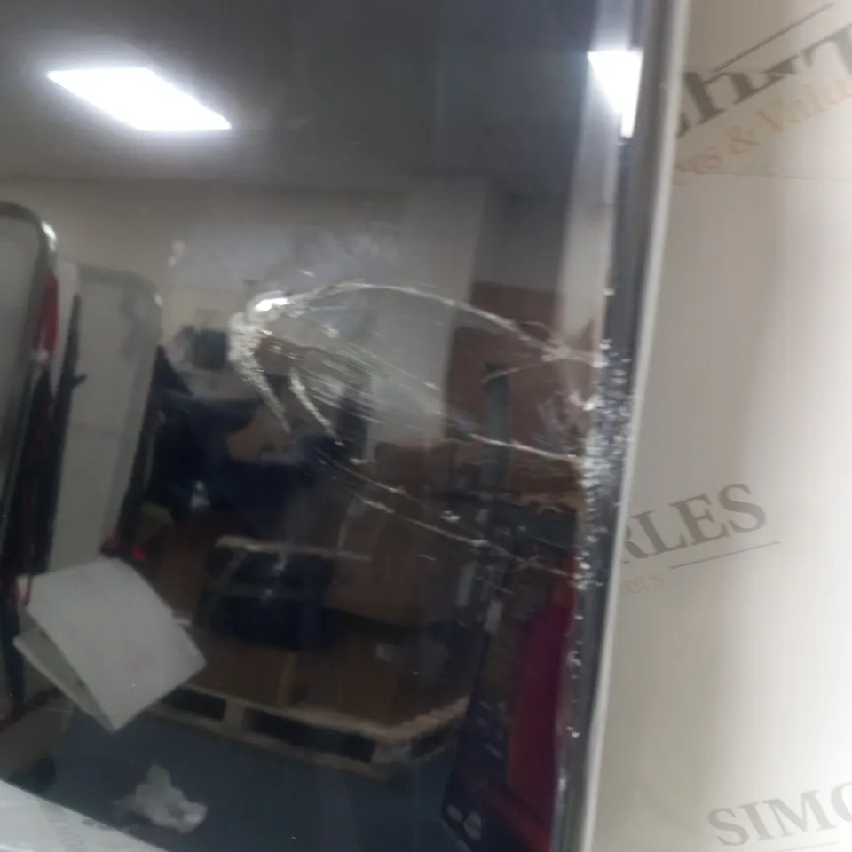 BOXED HISENSE E7HQTUK 55" SMART 4K HDR QLED TV [COLLECTION ONLY]