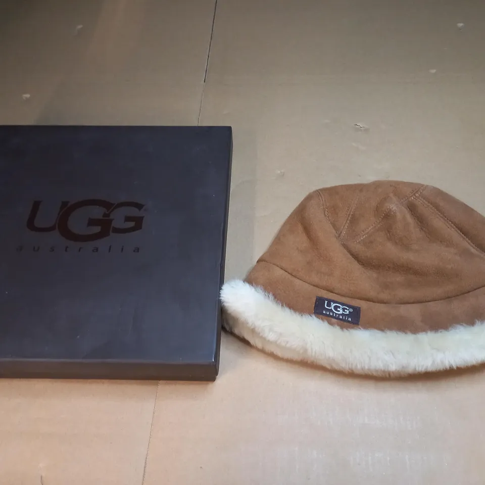 UGG AUSTRALIA BUCKET HAT