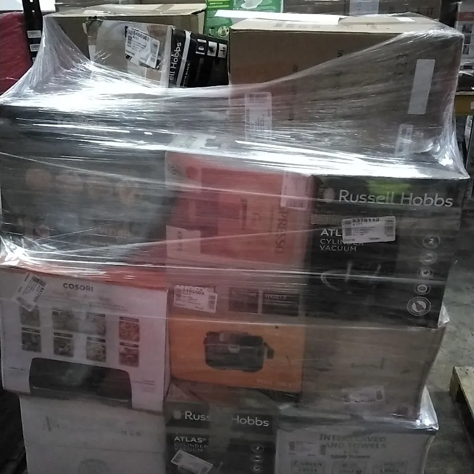 PALLET OF APPROXIMATELY 32 UNPROCESSED RAW RETURN HOUSEHOLD AND ELECTRICAL GOODS TO INCLUDE;
