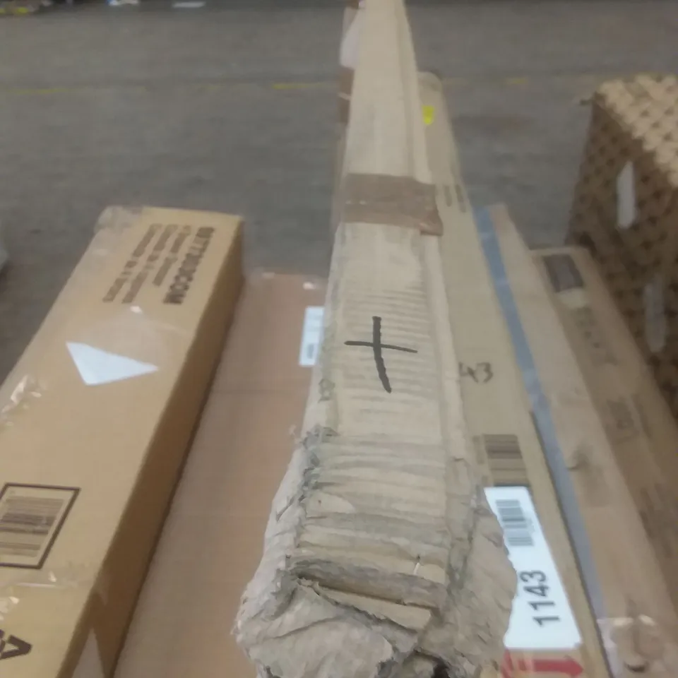BOXED LONDONO FOLDING DINING TABLE - WHITE TABLE TOP ONLY 