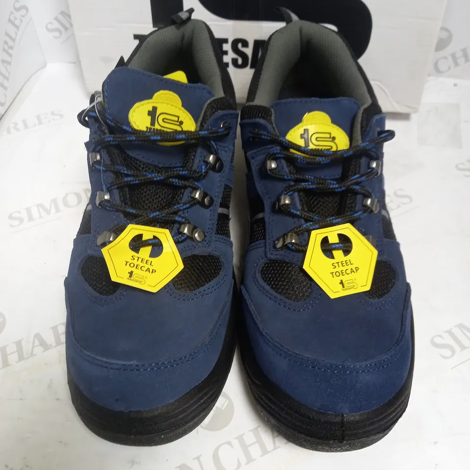 TRADE SAFE SAFETY SHOES WITH STEEL TOE UK 8 