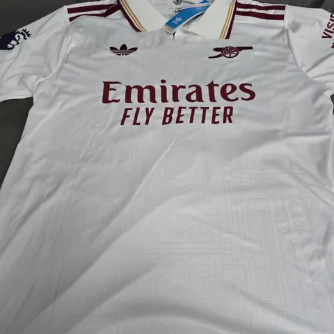 ARSENAL FC AWAY JERSEY - PERSONALISED - MR PORSCHE 01 - SIZE XL