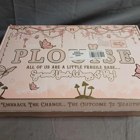 P. LOUISE BEAUTY GIFT SET 