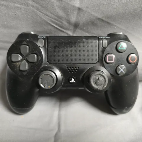 SONY PLAYSTATION 4 DUALSHOCK 4 WIRELESS CONTROLLER – CUH-ZCT2 (BLACK)