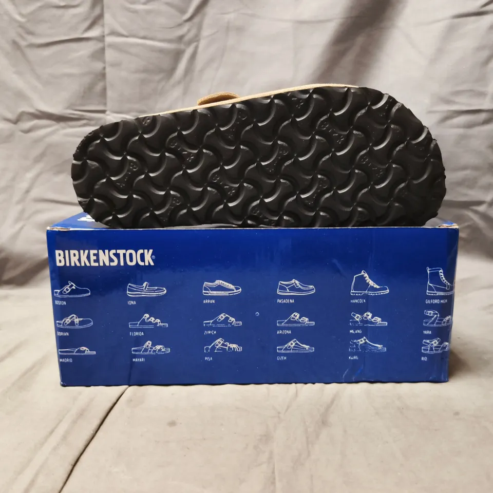 BOXED PAIR OF BIRKENSTOCK SHOES IN LIGHT TAUPE SIZE EU 37