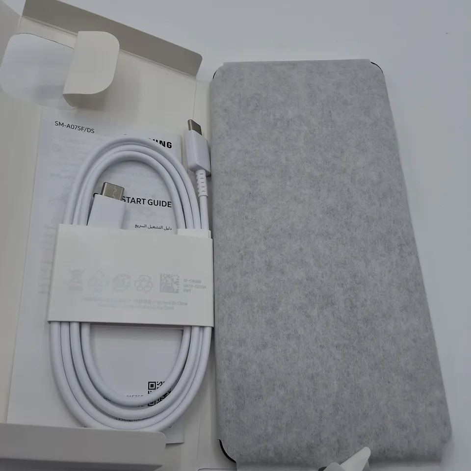 BOXED SAMSUNG GALAXY A07 4/64GB IN BLACK - SM-A075F