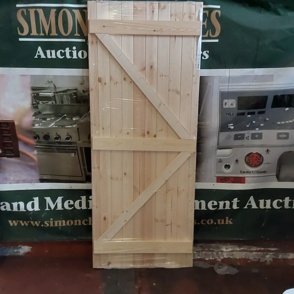 NORDIC SOFTWOOD LEGEND AND BRACED DOOR // SIZE: 2032 X 813 X 40mm