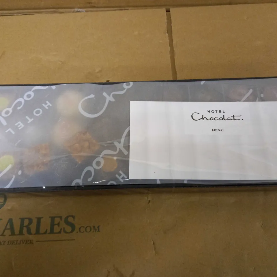 HOTEL CHOCOLAT EVERYTHING CHOCOLATES  RRP £24.5