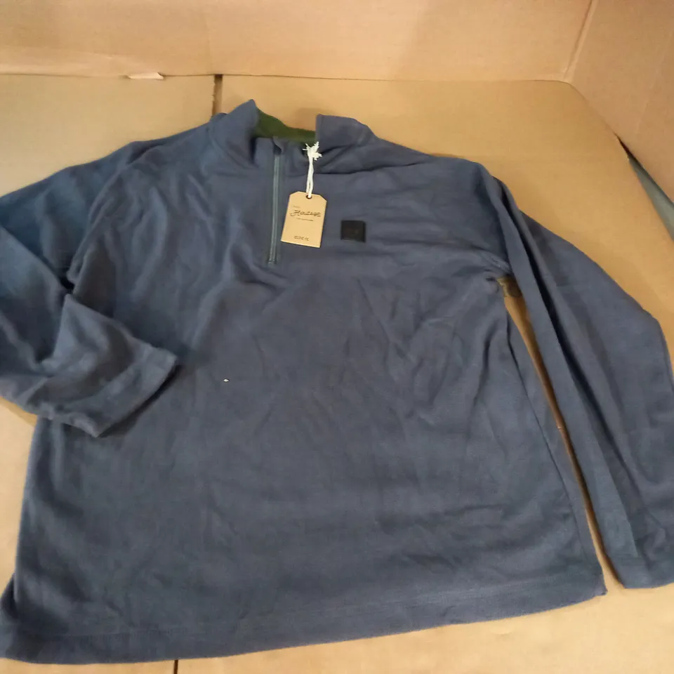CELTIC FC HERITAGE 1/4 ZIP MICROFLEECE IN GREY - L